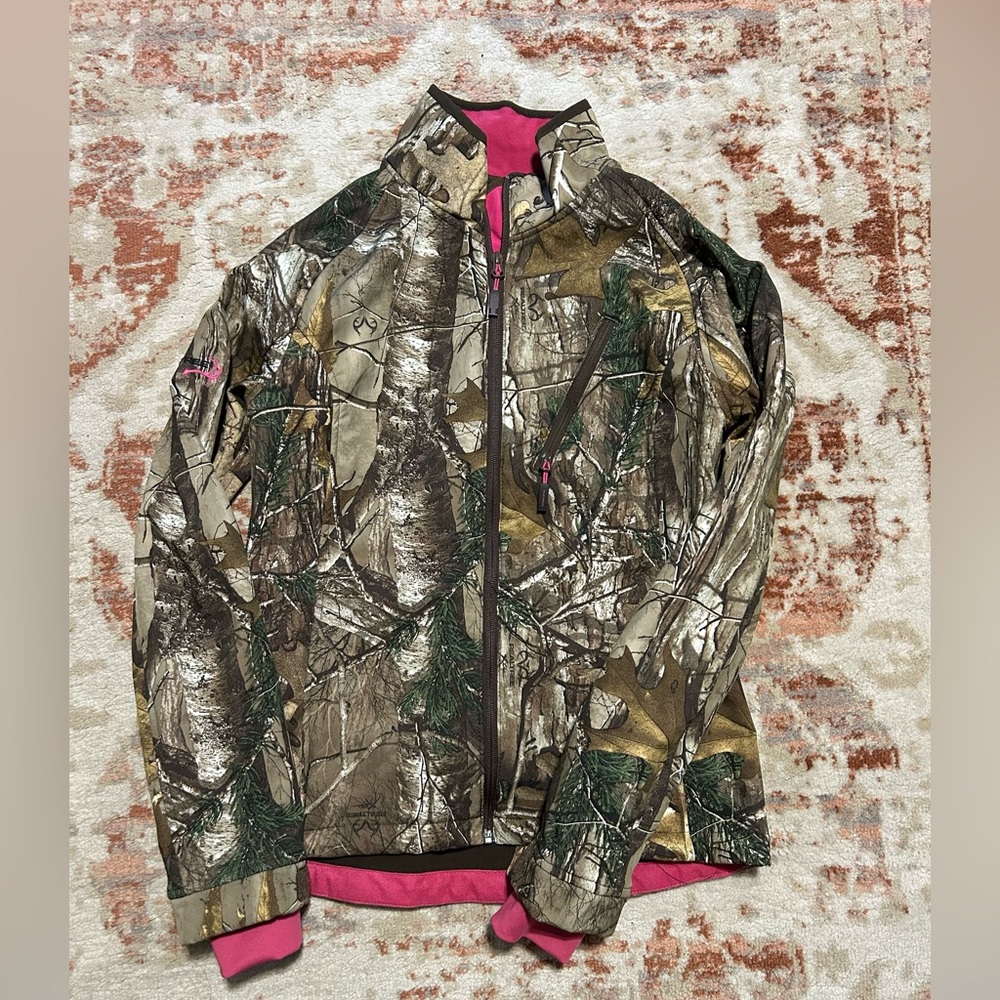 Realtree Women's Camouflage Jacket with Pink Accents